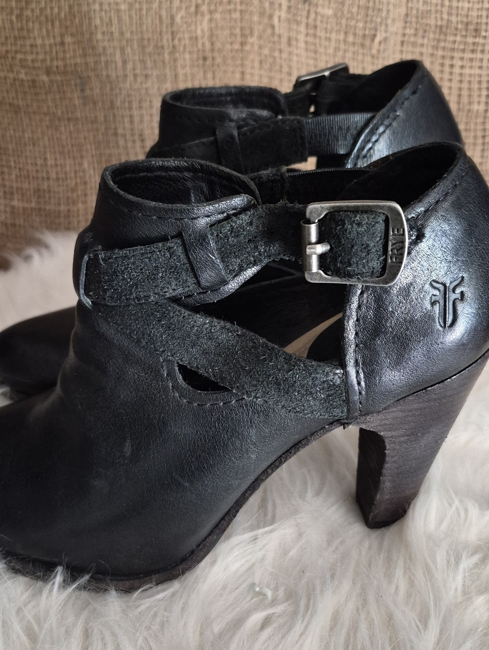 Frye Black Leather Cutout Ankle Booties with Buckle 7M